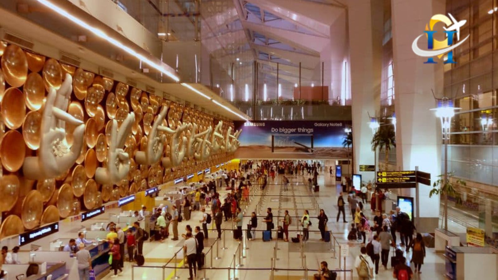 Top 10 busiest Airport Ranked in the World Name Delhi airpoet